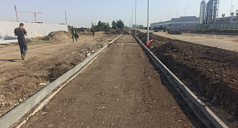 Новую дорогу к школе по улице Конгрессной в Краснодаре откроют к 1 сентября
