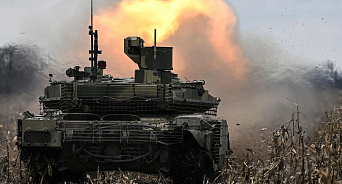Российские Т-90, предположительно, получили новейшие снаряды «Тельник»: танки смогут эффективней поддерживать штурмовиков
