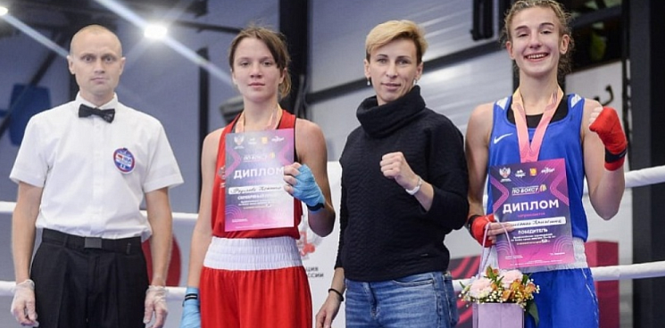 «Так держать, девчата!» Краснодарские спортсменки заняли призовые места на Всероссийских соревнованиях по боксу и попадут в сборную России