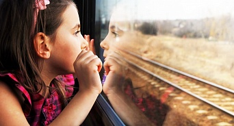 В РФ вводятся льготные тарифы на поездки с детьми на поезде