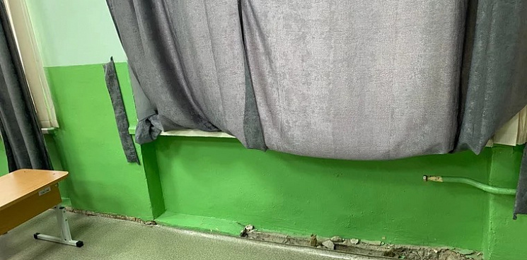 Окна в школе заколотили фанерой – так в Кургане проявили заботу об учениках