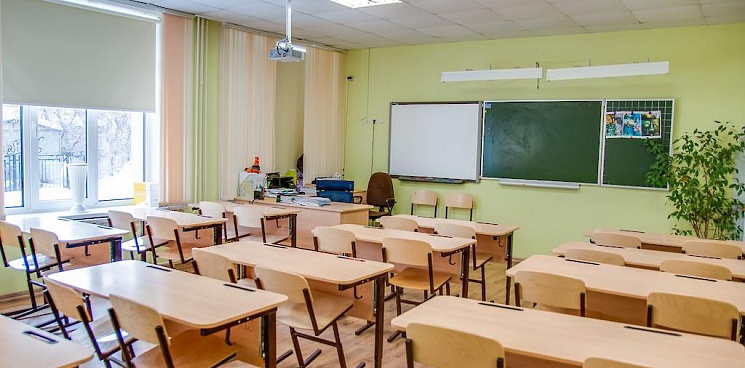 В Краснодарском крае увеличат количество охранников в крупных школах