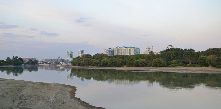 «Вонь, грязь и экологическая катастрофа»: в Краснодаре снова слили в реку Кубань пенные отходы - мэрия бездействует