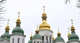 «Не хотите помогать? Вас заставит Бог!» На Украине в церквях проводят молебны о поставках западного оружия
