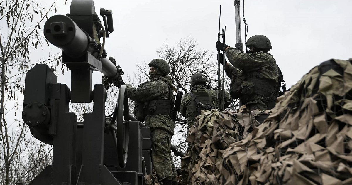 «Пока мы сражаемся, звёзды сцены развращают молодёжь!» Военные из зоны СВО передали привет участникам «голой» вечеринки Ивлеевой - ВИДЕО