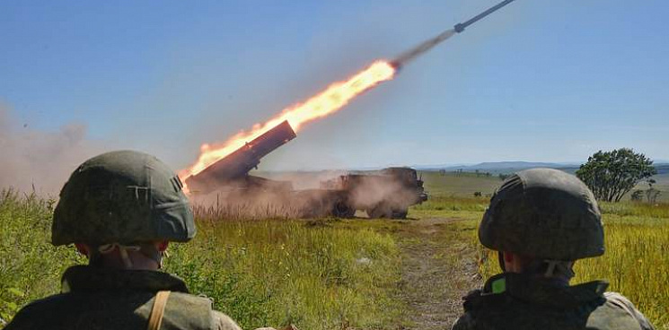 ВС РФ нанесли серию ударов по энергетической и военной инфраструктуре Украины, ВСУ концентрирует силы в Николаеве - и другие события на фронте
