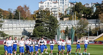 Российская сборная по футболу будет готовиться к матчам в Сочи