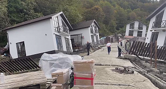 Блогер: «уехавшие» дома в Сергей Поле были построены в опасной зоне