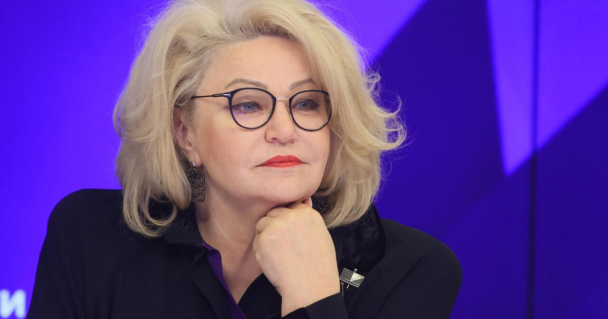 Депутат Госдумы Нина Останина назвала геополитику причиной травли в школе