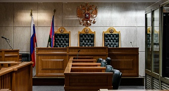 Судью Дашевского из Усть-Лабинского района наказали за нецензурную брань