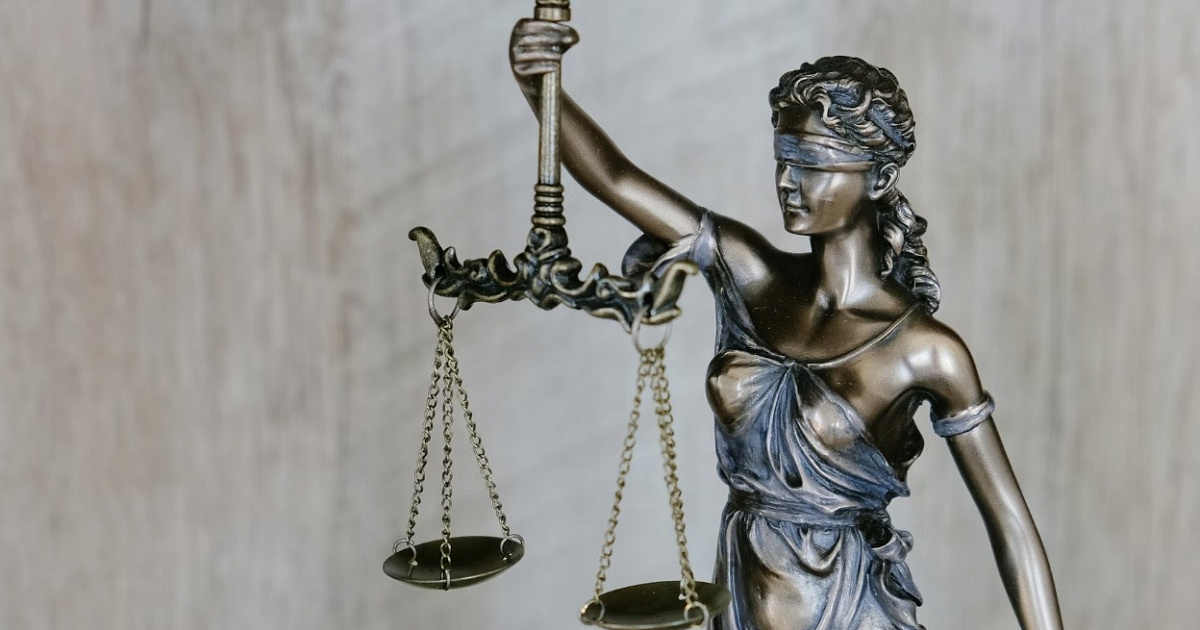 Жителя Ейска будут судить за осквернение Доски почета