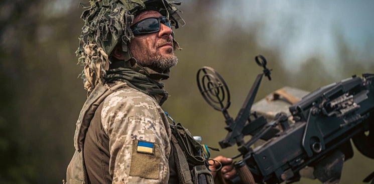 Киев контрнаступает на пяти направлениях, есть тактические успехи врага, идут бои – военкоры рассказали о ситуации в зоне СВО
