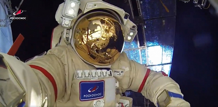 А из нашего окна Поляна Красная видна: космонавт запечатлел Сочи из космоса
