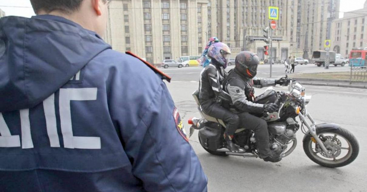 Петербург стал первым городом, где наказывают за громкую езду в авто. Когда дрифтеров будут штрафовать в Краснодаре?