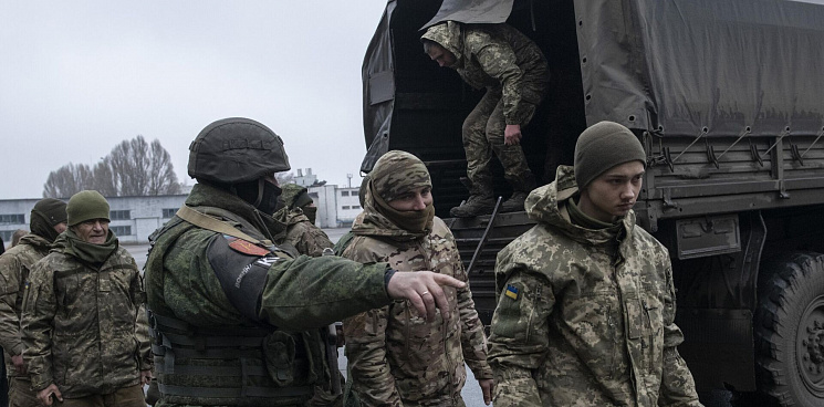 «Новый обмен пленными»: 80 моряков, удерживаемых с начала СВО на Украине, вернули домой – ВИДЕО