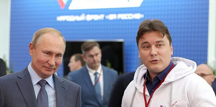 «Вас просили подключить дом многодетной семьи к газу. Где результат?». Четыре года назад Путин назвал губернатора Кубани «активным мужчиной»