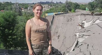Активная помощь ДНР: жительница Урала подарила армии бронированную машину