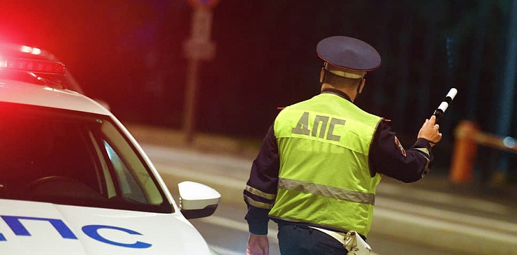 На Кубани пьяный водитель спровоцировал стрельбу и сбил полицейского