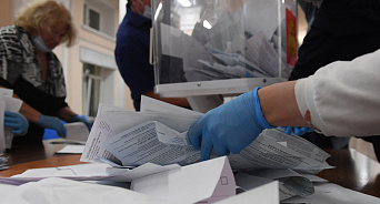  «Суперскорость!» В Краснодаре на одном из УИК за 13 минут неизвестным образом успели проголосовать 100 человек