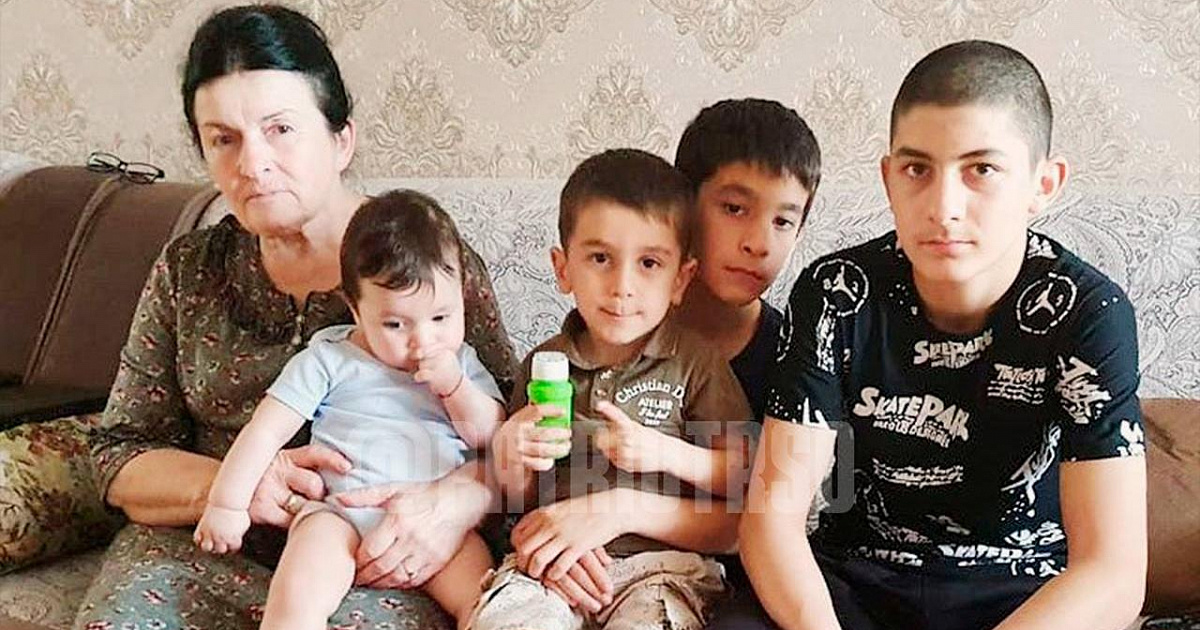 Ветеран Северной Осетии принял в семью четырёх детей павшего в СВО военного