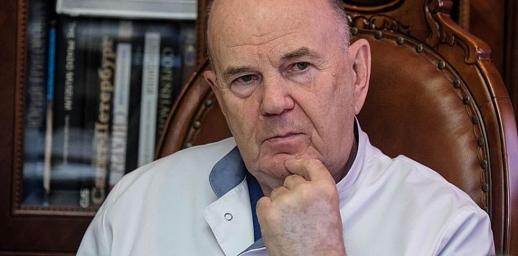 Светило Кубанской медицины Владимир Порханов сдал мандат депутата Госдумы