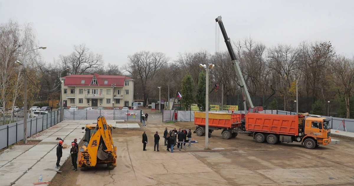 Строительство стадиона для пляжного футбола в Краснодаре приостановили