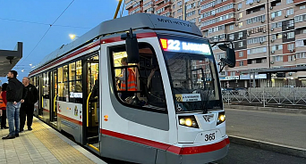 С помощью каких мобильных приложений в Краснодаре можно отслеживать общественный транспорт?
