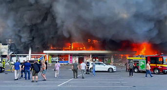 ВИДЕО: жительница Кременчуга спросила у властей - кто виновен в пожаре на ТЦ?