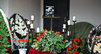 В Краснодаре простились с олимпийским чемпионом по гандболу Эдуардом Кокшаровым