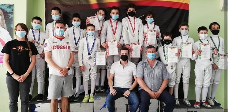 Кубанские фехтовальщики стали призёрами на первенстве ЮФО
