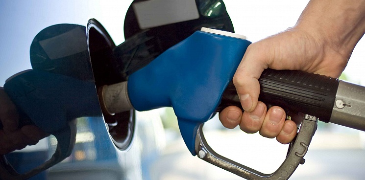 Житель Кубани украл у нефтегазовой компании топливо на миллион рублей 
