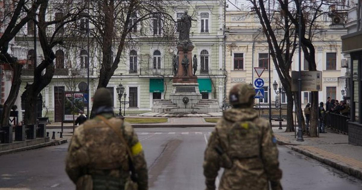 Стукачи «мовного» патруля устраивают этноцид: на Украине провокаторы натравливают правоохранителей на работников заведений