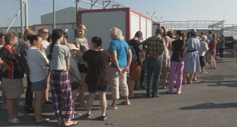 Болгары свозят беженцев из Украины в лагеря за колючей проволокой - ВИДЕО