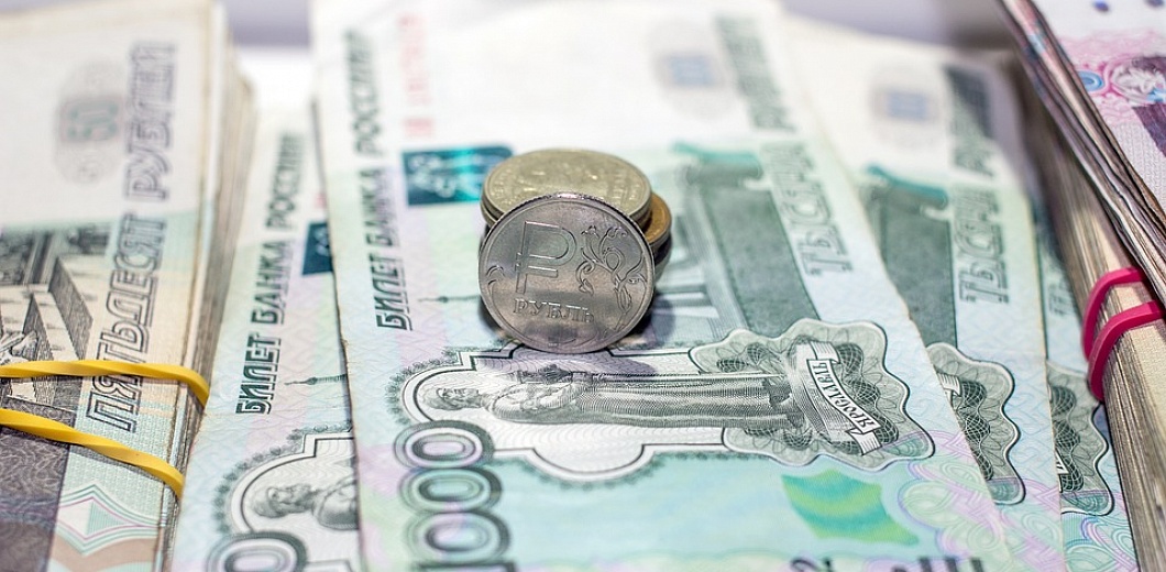 Учителям перед выборами дадут по 5 тысяч рублей, а чиновникам поднимут зарплату
