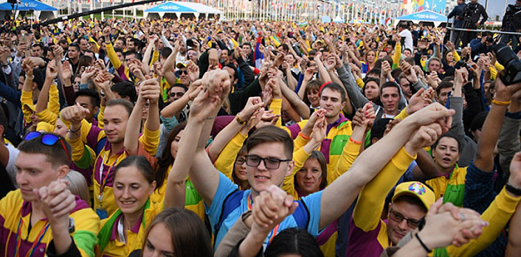 Укронацисты угрожают расправиться с каждым участником Всемирного фестиваля молодёжи в Сочи