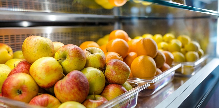 Кубанские садоводы предложили ввести сезонные квоты на импорт яблок и слив