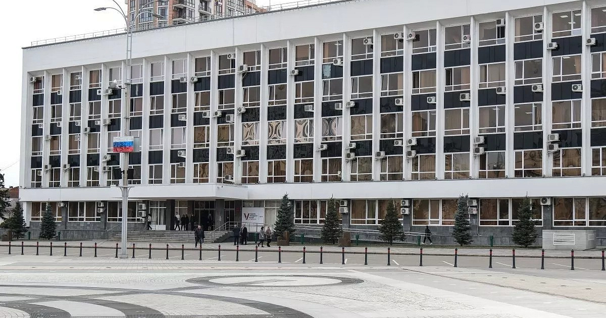 Мэрия Краснодара приняла решение о проведении капремонта в 2026 году по 40 домам 
