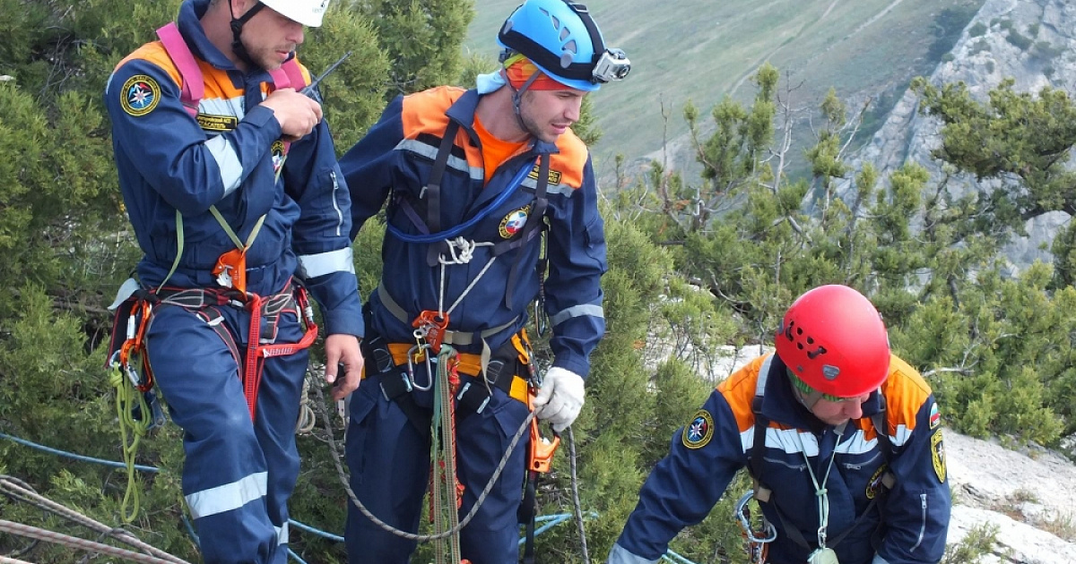 В Анапе местного жителя спасатели сняли со склона горы Лысой