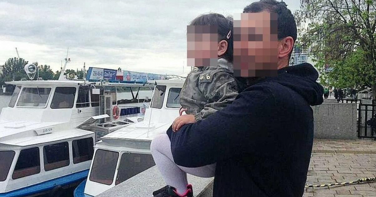 Пострадавших при атаке БПЛА отца и сына перевезут из Новороссийска в Краснодар