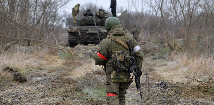 «Освободим Украину от фашистского гнёта»: российские военные наступают на Спорное