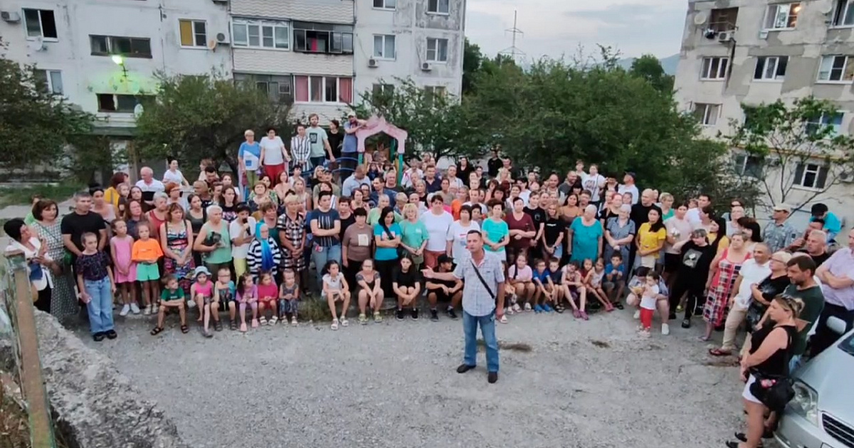 Жители Новороссийска возмущены решением власти отдать лес в городе под кладбище