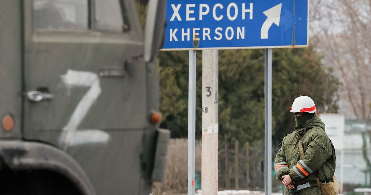 Сорвано наступление ВСУ в районе села Дудчаны, ВС РФ оставили северную часть Херсонской области - карта перемещения войск