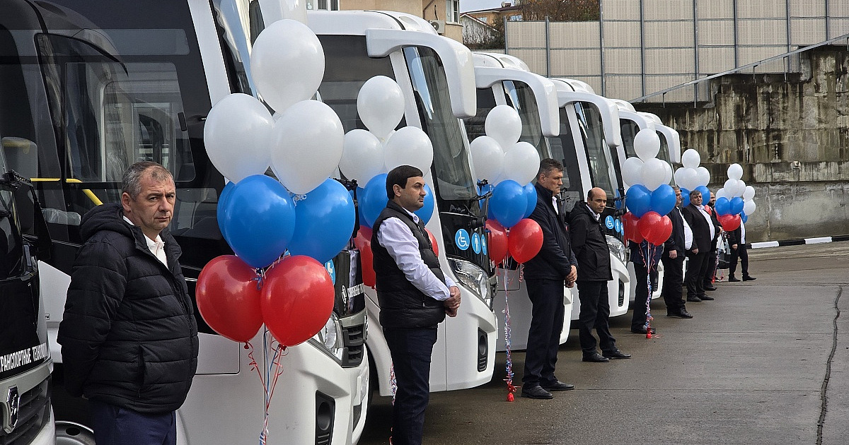 При поддержке Минпрома частные автопредприятия Сочи закупили 75 новых автобусов