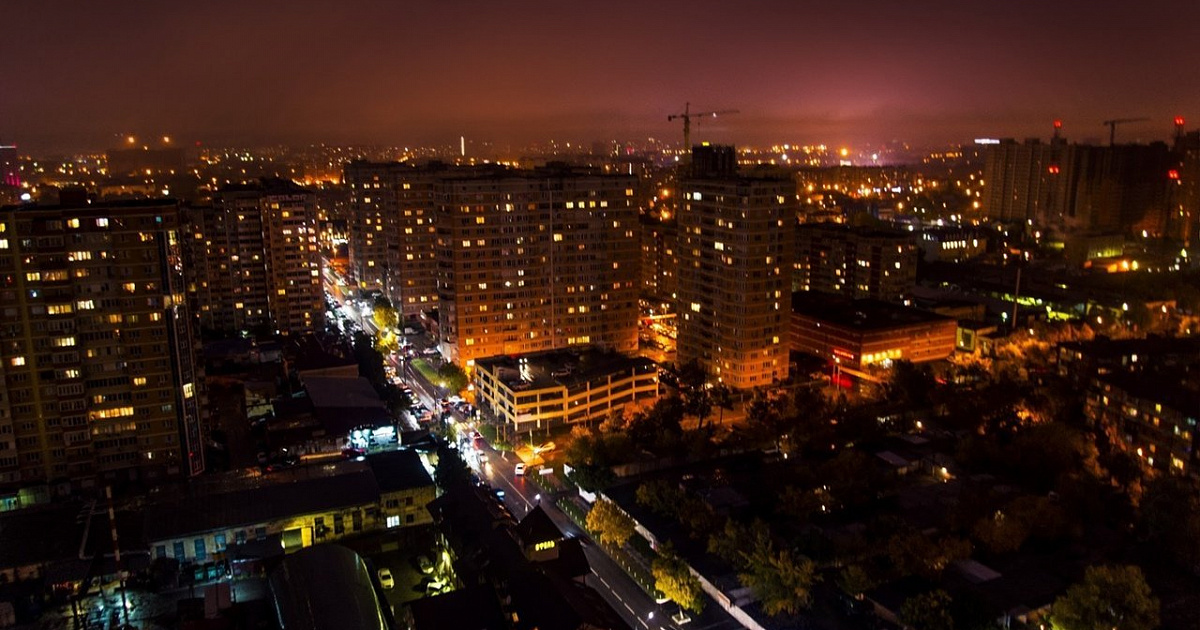 «И снова самолёт?» Краснодарцев из разных районов города напугал громкий «хлопок»