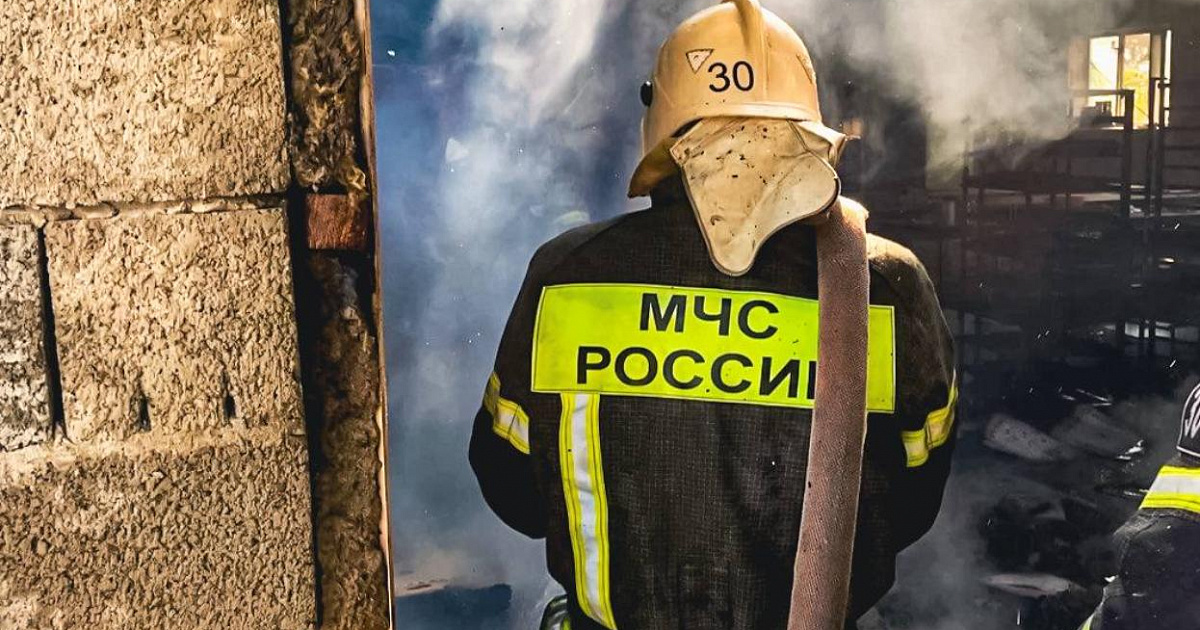  На Кубани загорелся кондитерский цех