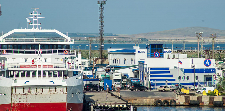 В Азовском море до особого распоряжения приостановлено судоходство 