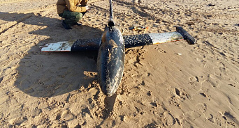 «БПЛА не долетел до объекта»: на Кубани у пляжа Приморско-Ахтарска вытащили из воды беспилотник-камикадзе – ВИДЕО 
