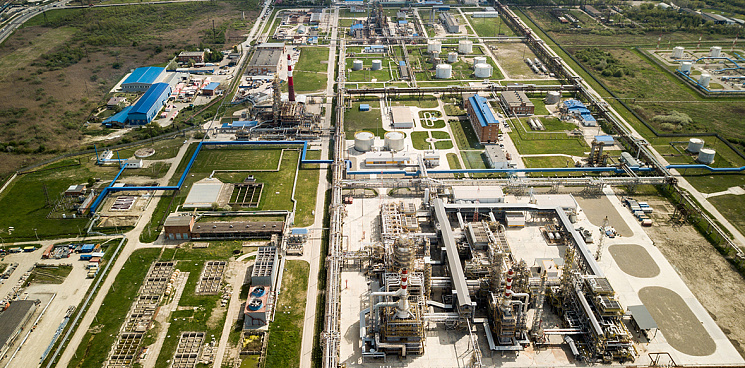 «Нефтяникам нужно больше денег от государства!» На Кубани в этом году заводы переработали меньше нефти