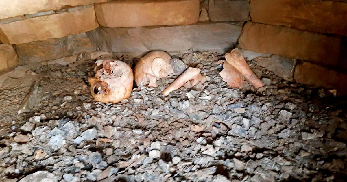 «Трупы из бронзового века»: на Красной Поляне нашли дольмен, которому 4000 лет, с нетронутым погребением