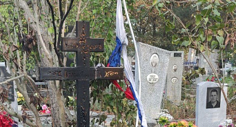 «Животные без совести!» На Кубани неизвестный осквернил могилу героя, погибшего в СВО